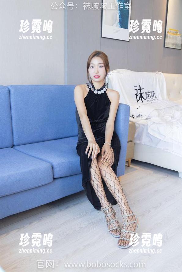 BoBoSocks袜啵啵-甜甜圈 BoBoSocks袜啵啵 - 甜甜圈的校服花絮合集:校园里的小插曲们分享