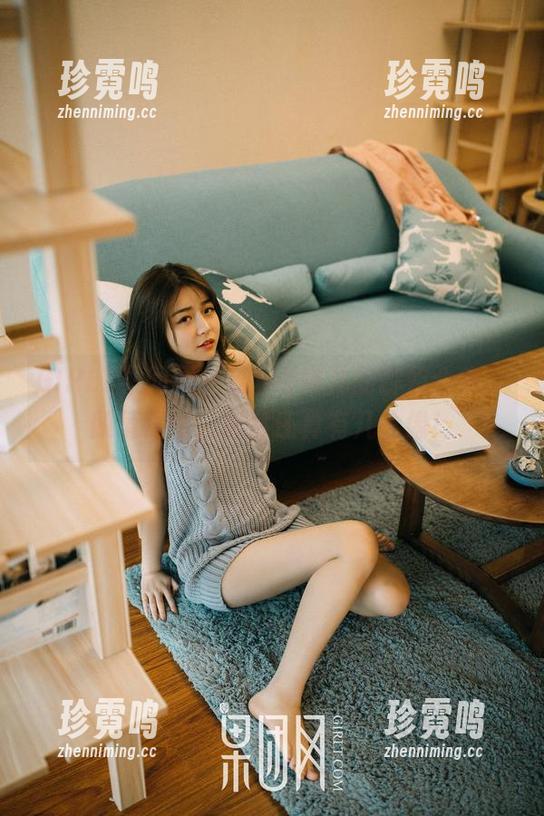 GIRLT果团网 - 蜜桃Q妹儿的御姐合集，颜值在线，居然还真有几分像！