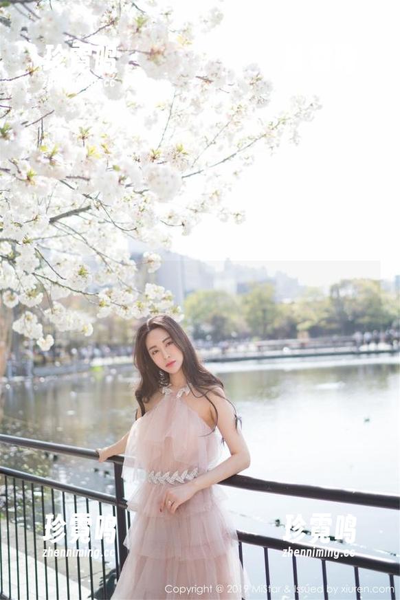 MiStar魅妍社-Jenny佳妮 MiStar魅妍社 - Jenny佳妮的最新写真集:天使,但看起来像个小恶魔吧?