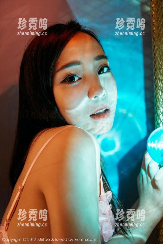 MiiTao蜜桃社-李颖诗 MiiTao蜜桃社 - 李颖诗的课外辅导:教室骚动,资源在线