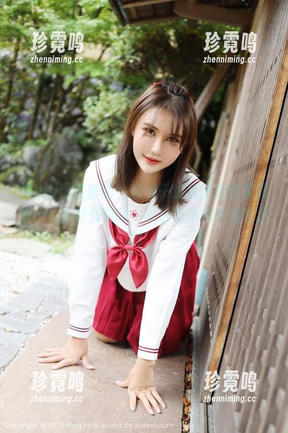 MyGirl美媛馆 - 糯美子的私拍职业装图集：从胸针到鞋带，办公室小细节都在这里！