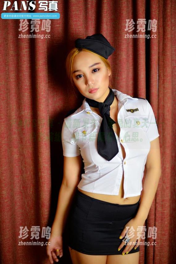 PANS写真 - 最新发布！兔兔的夏天——色彩缤纷，细节却藏着小心思。