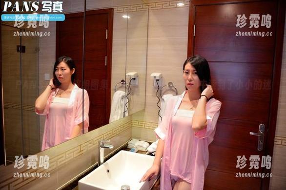 PANS写真 - 这组图集，我从阳阳的清纯美图中读到了小小的迷惑…