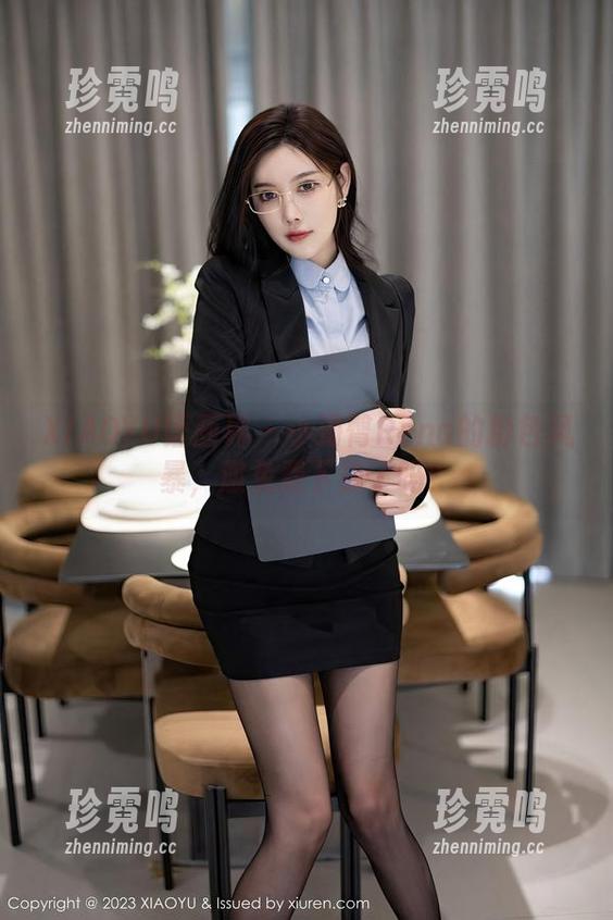 XIAOYU语画界 - 小海臀Rena的粉色风暴，您免费下载了吗？