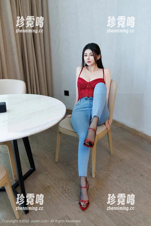 Xiuren秀人网-tina甜仔 Xiuren秀人网 - 今天的制服合集算是tina甜仔给大家的正经更新吗?我想不太确定的啊...