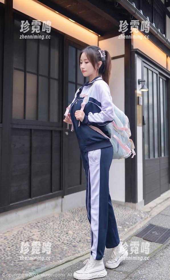 Xiuren秀人网-王梓童Doirs Xiuren秀人网 - 学妹写真,你没见过的那种无圣光,王梓童Doirs的眼里藏着心事吧?