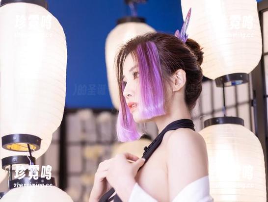 Yebin(전예빈)的圣诞节在线作品，让你想问“难道这就是时尚？”