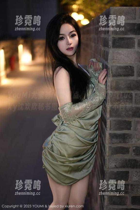 YouMi尤蜜荟 - 低调点，小心！下载Lucky沈欢欣秘书图包，可能会让你情不自禁～
