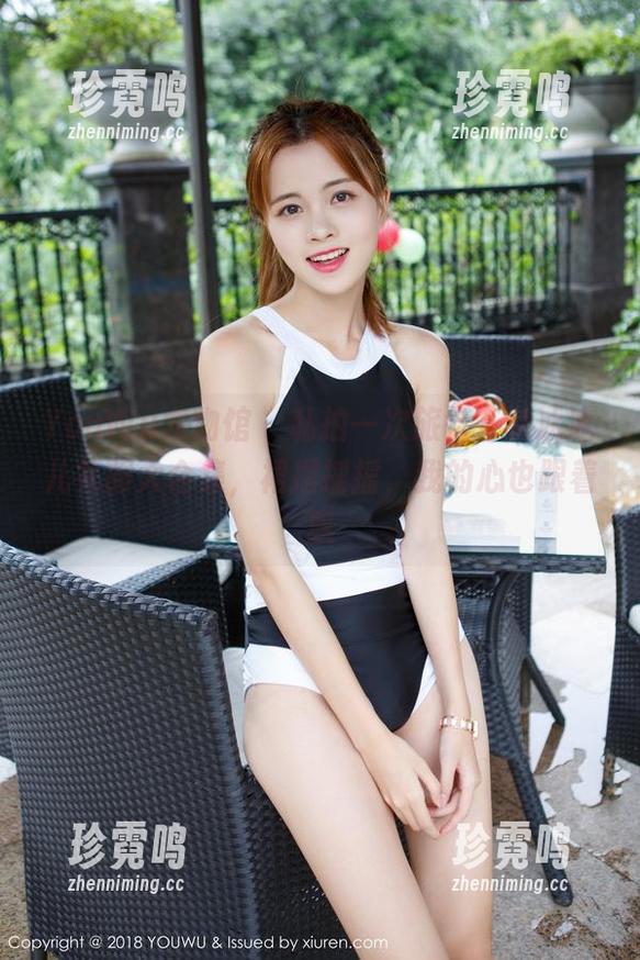 YouWu尤物馆 - 私拍一次旅行，韩冰冰儿礼服大合集，裙摆摇摇，我的心也跟着飘