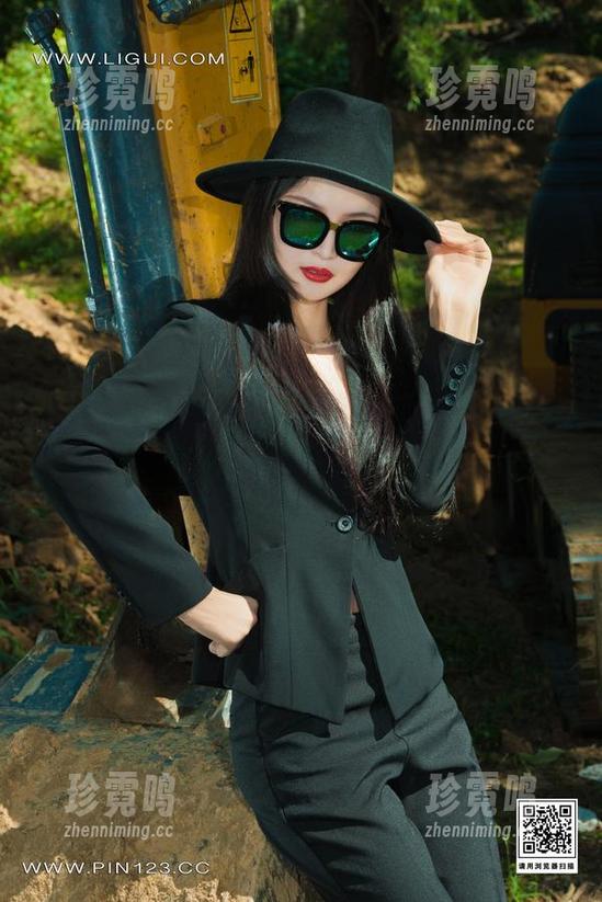 丽柜-敏儿 丽柜 - 这制服不能小觑,敏儿的资源让人停不下眼