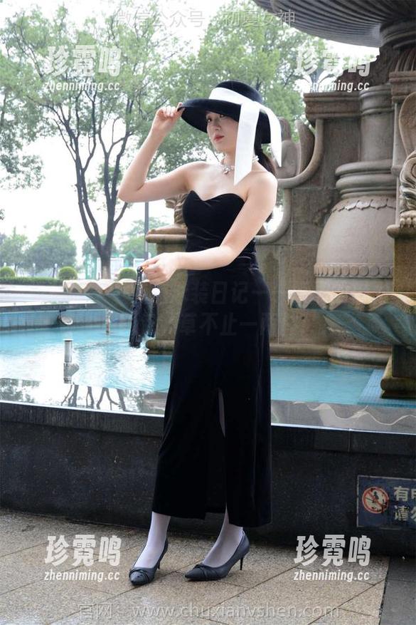 初夏女神 - 点点泳装日记——原图的魅力，图包种草不止一两件！