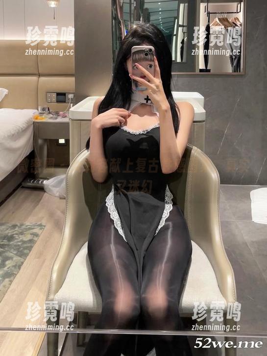 微密圈 - 女刺客献上复古性感图集，真实又迷幻