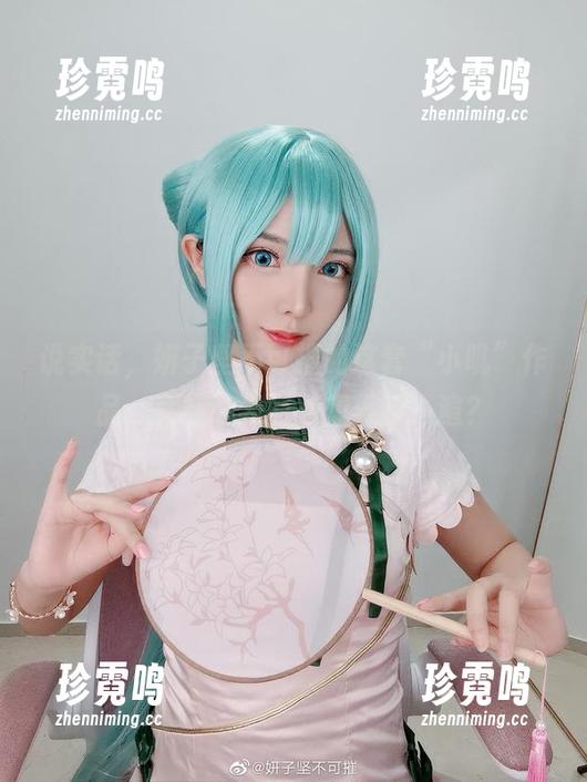 说实话，妍子坚不可摧的这套“小叽”作品，竟然让我有点想再看一遍？