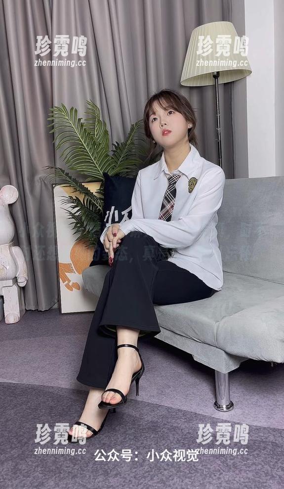 小众视觉-小琳儿 小众视觉 - 精选小琳儿的黑丝写真,时不时还想着她的姿态,真是让人难以忘怀。