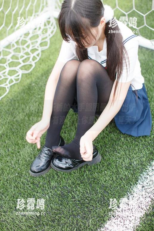 少女秩序 - 乐栀的水手服图册新鲜出炉，穿上这个，有没有让你想起某个夏天？