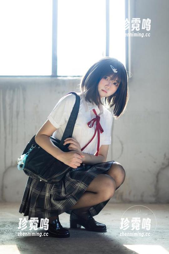 少女秩序 - 内衣写真全靠千澄气质在线，分享我的小困惑