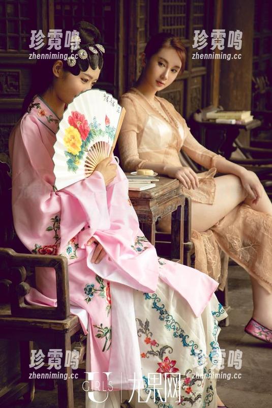 尤果网 - 各位看官，准备好接招！王莹的女神写真图包来啦