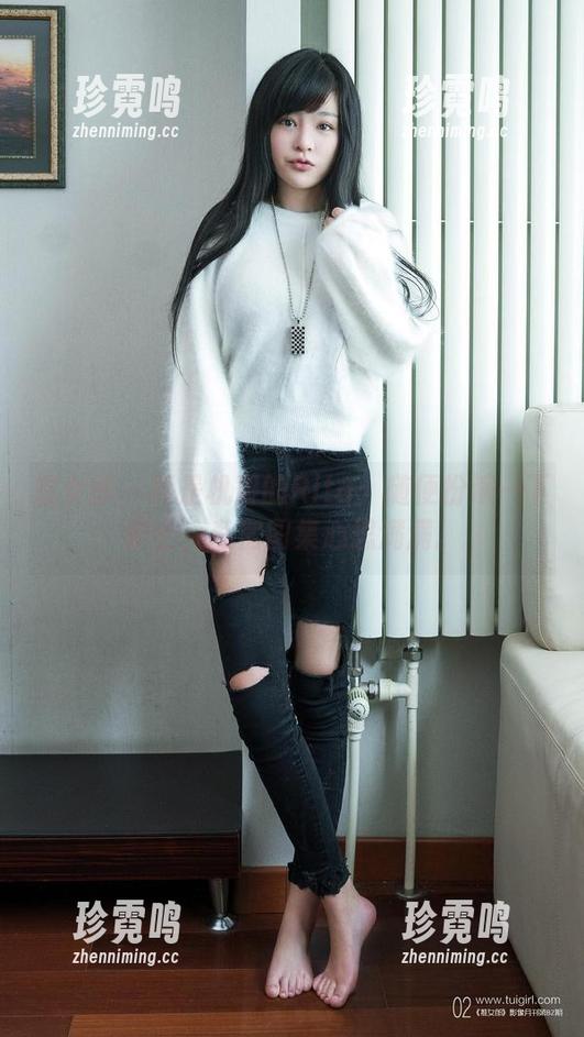 推女郎-Rita 推女郎 - 真是机智的Rita:随便扮演一下护士,私房图集心思满满。