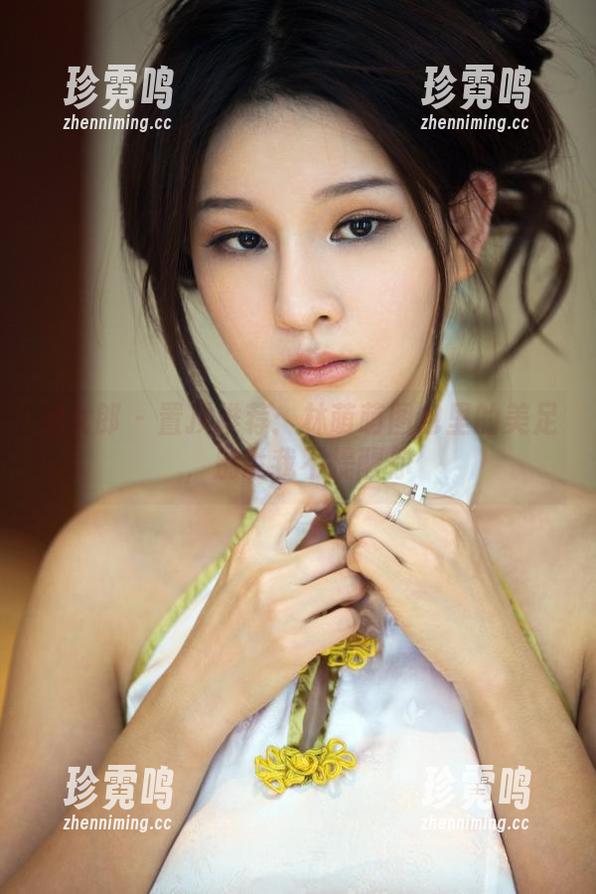 推女郎-林萌萌 推女郎 - 置顶推荐:林萌萌图包里的美足,别说我不提醒你
