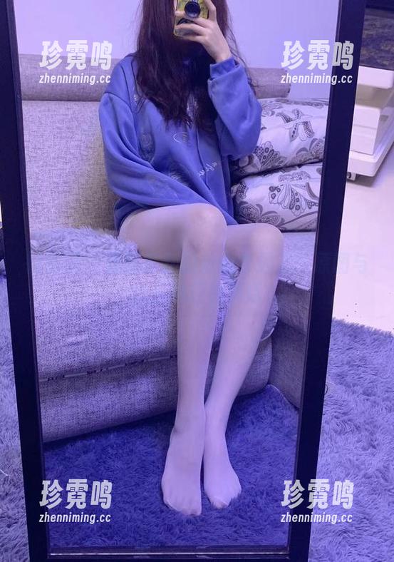提袜少女 微密圈 - 提袜少女的粉色奇遇记:原图与作品的任性对话
