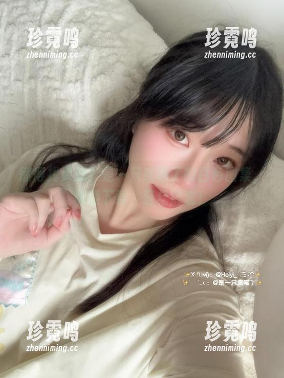 懒得找灵感？是一只废喵了的白色图集，随便下载，轻松搞定！
