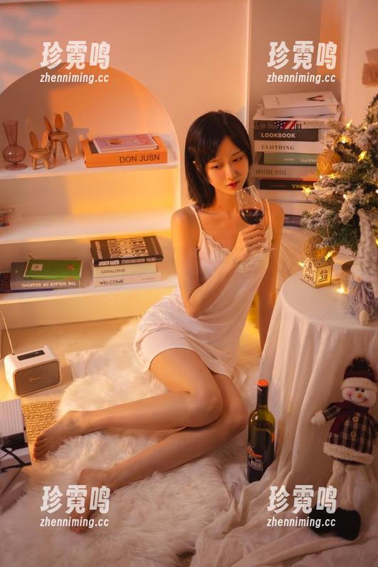 水手服白，木绵绵OwO图包透露出一种清新脱俗的气息～