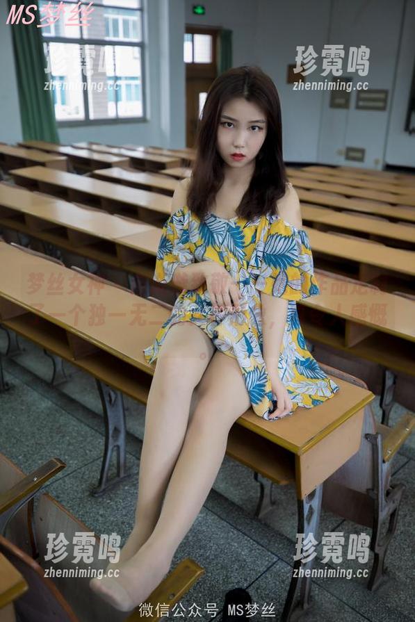 梦丝女神 - 向璇璇致敬——她的作品定制了一个独一无二的女神形象，真令人感慨。