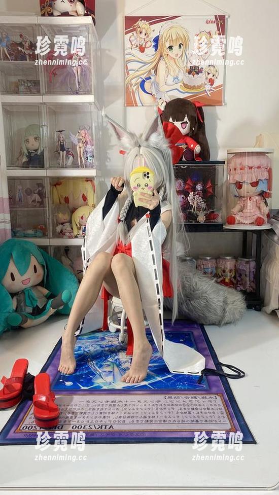 白栎Shirly 流萤Firefly:白栎Shirly的最新写真集,比冬天的雪还要纯粹了吧?