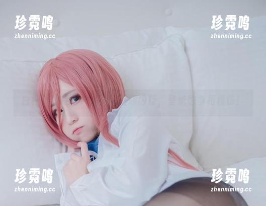 白神泱 白神泱的森美声让美图直呼内行,壁纸也争相模仿!