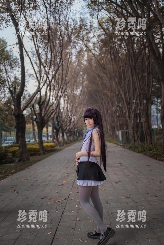 我看了白金Saki的水手服写真，半透明的…这是要率先出海的节奏吗？原图请给我多几张！