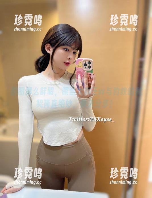 原图那么鲜明，眼酱大魔王w与豹纹的默契简直绝妙，快来分享！