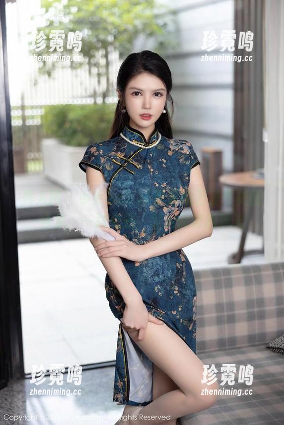 秀人网-小乔babyb 秀人网 - 小乔babyb带来的万圣节美图合集:一抹鬼魅,惹人怜爱的浮光