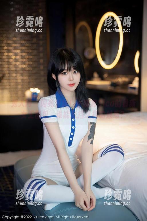 秀人网-小狐狸Sica 秀人网 - 闪亮登场!小狐狸Sica的最新女王图包,谁能抵挡这样的魅惑?