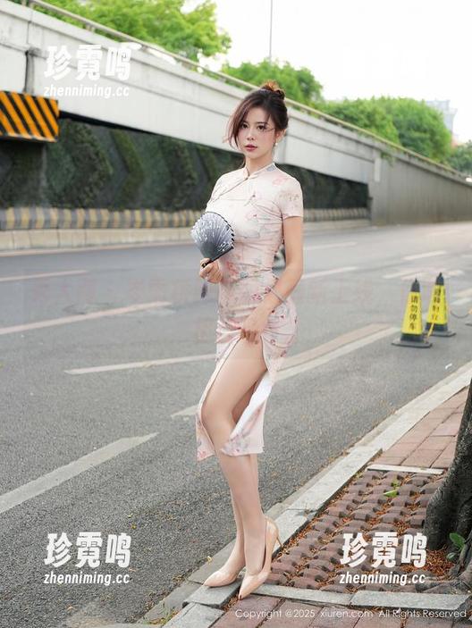 秀人网-岑雨桥 秀人网 - 岑雨桥网袜图集最新上线,你敢相信吗?