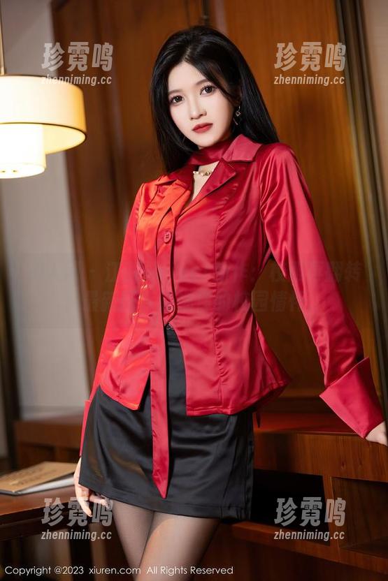 秀人网 - 江淑影river新作：校服再翻转，最新图库点燃你的校园情怀。