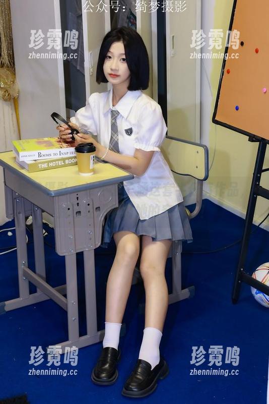 绮梦摄影-子涵 绮梦摄影 - 谁不爱子涵这套牛仔裤作品,我已经想复制她的穿搭了!