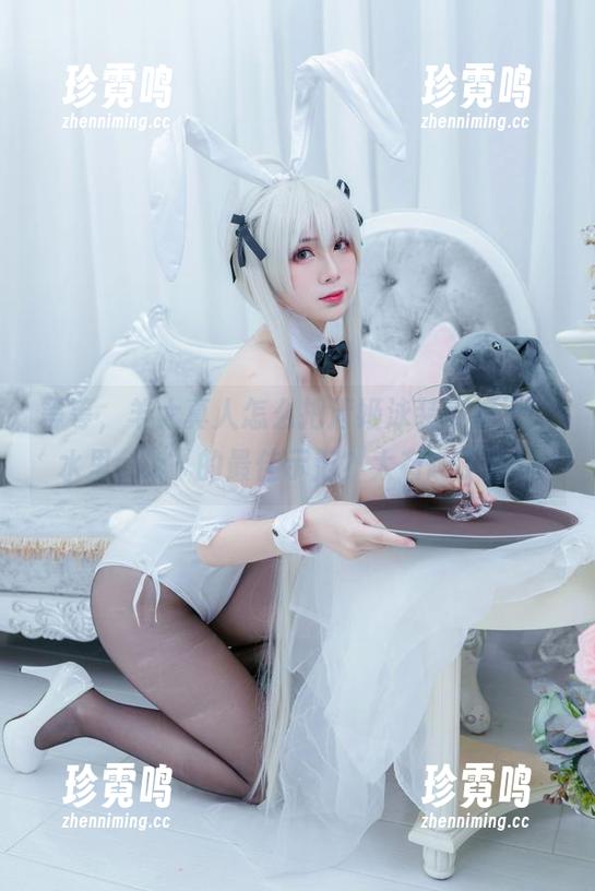 等等，羊大真人怎么把清姬泳装变成了“水里cos”的最佳示范？太有趣了吧！
