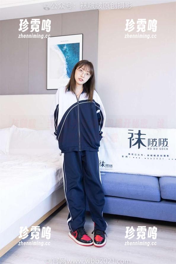 袜啵啵 - 当小甜豆私房图包揭开秘密，谁能抵挡这种诱惑