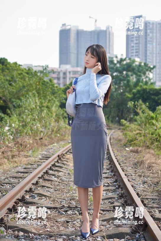原图大公开，西呱呀呀呀的清新JK全套——偷偷招架一下新版女神的风范