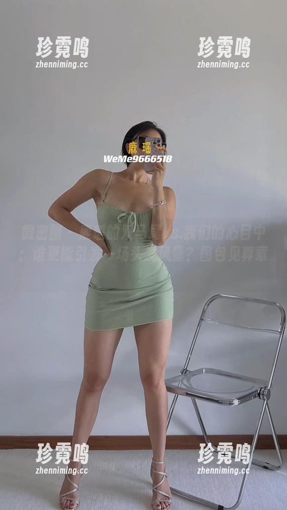微密圈 - 鹿瑶的双马尾vs.我们的心目中：谁更能引发一场头发风暴？图包见真章！