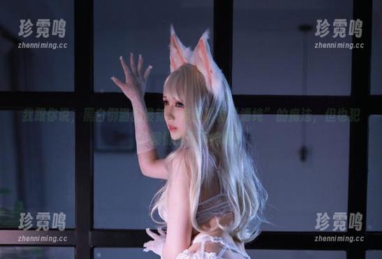 我跟你说，黑白御猫的最新图库里真有“清纯”的魔法，但也犯了懒惰的旧毛病吧？
